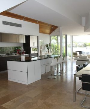 apartment-185779_1920-1024x683